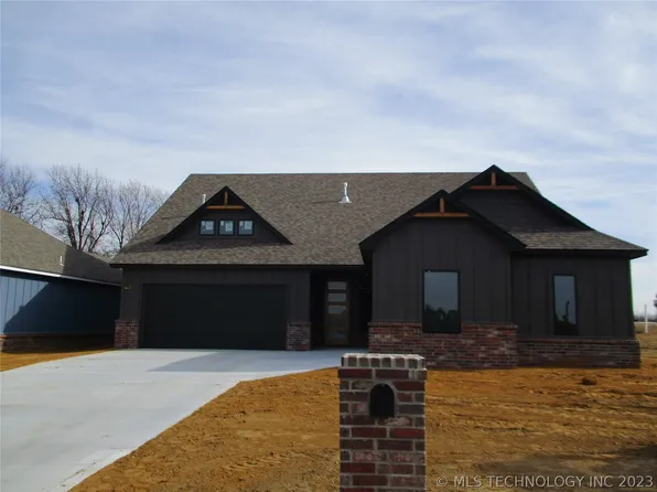 785 Regan Ave, Kellyville, OK 74039