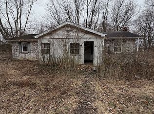 16649 Adams St, Moores Hill, IN 47032