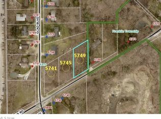 5749 Rhodes Rd, Kent, OH 44240