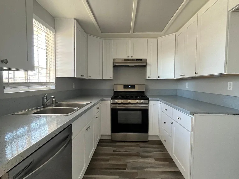 15544 Sequoia St #3 — Photo 3