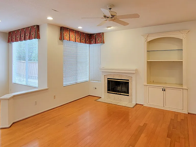 12138 Wooded Vista Ln — Photo 13