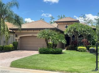 8661 Mercado Ct, Fort Myers, FL 33912
