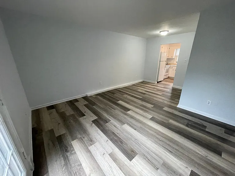 116 Marlow St SW — Photo 4