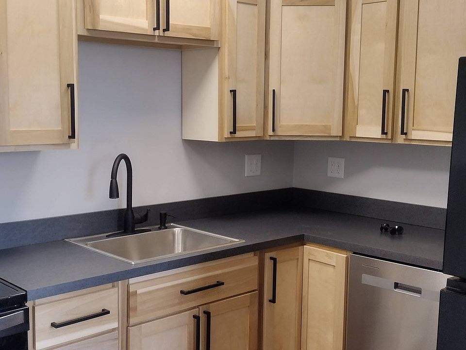 1st image of 79 E Washington St #2