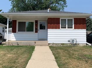 2316 Oregon St, Racine, WI 53405