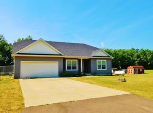 2438 Dick St, Niles, MI 49120