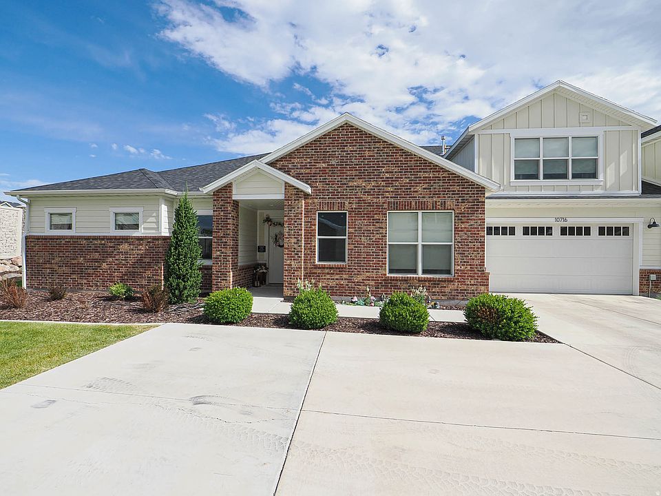 1st image of 10716 S Haven Fields Dr W