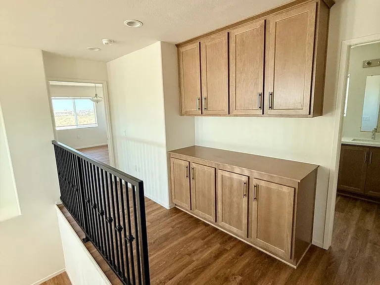 11712 Sebastian Rd — Photo 16