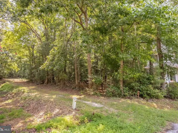 24 Sassafras Ln, Ocean Pines, MD 21811
