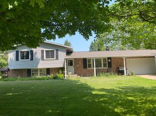 301 W Powell Dr, La Porte, IN 46350