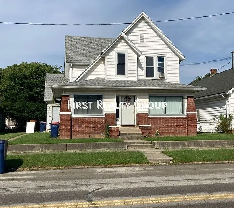 908 Washington Ave #C