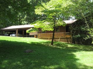 2218 Chestnut Ln, Matthews, NC 28104