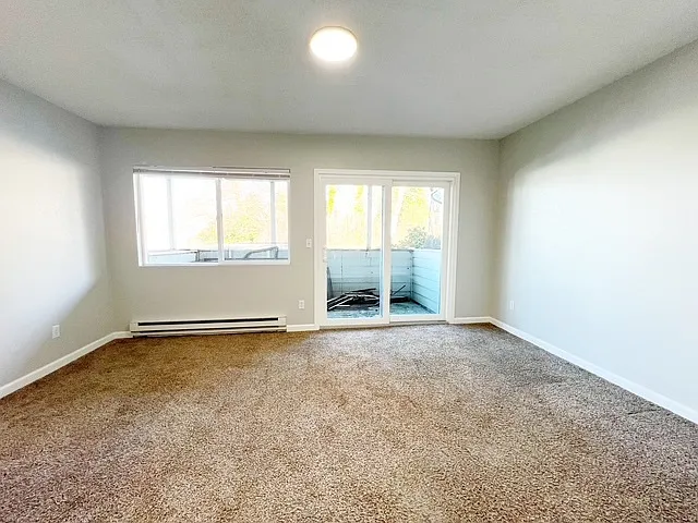 637 Pleasant Ave — Photo 29