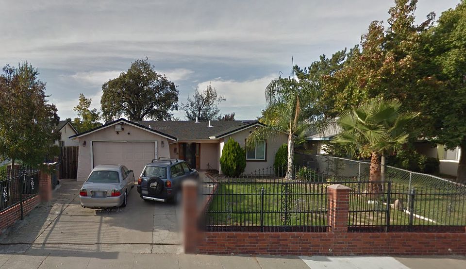 1st image of 4749 Oakhollow Dr