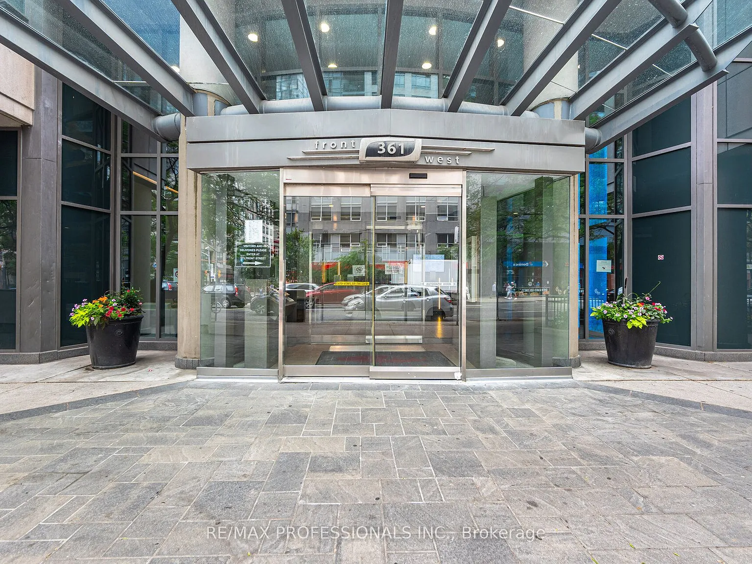 2 bed, $2,800 — Photo 2