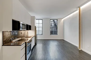 Rented by Brighton Management