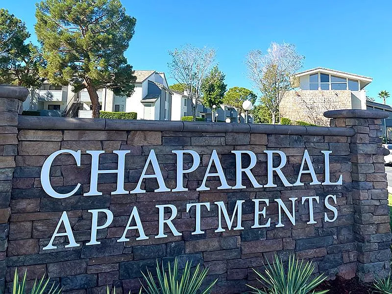 Chaparral Apartments — Photo 3