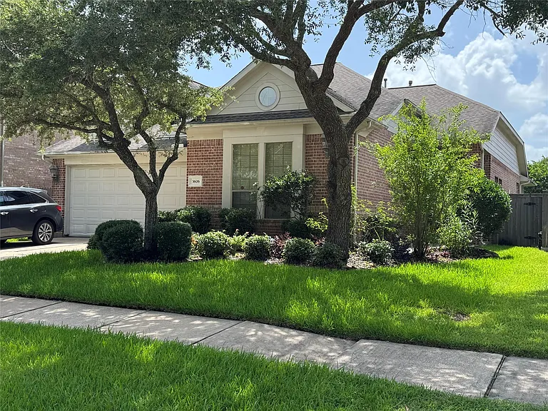3606 Quiet Meadow Ct — Photo 3