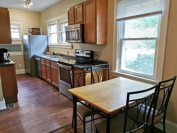 2540 Vestry Ave — Photo 5