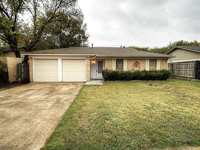 6812 Echo Hill Dr, Watauga, TX, 76148