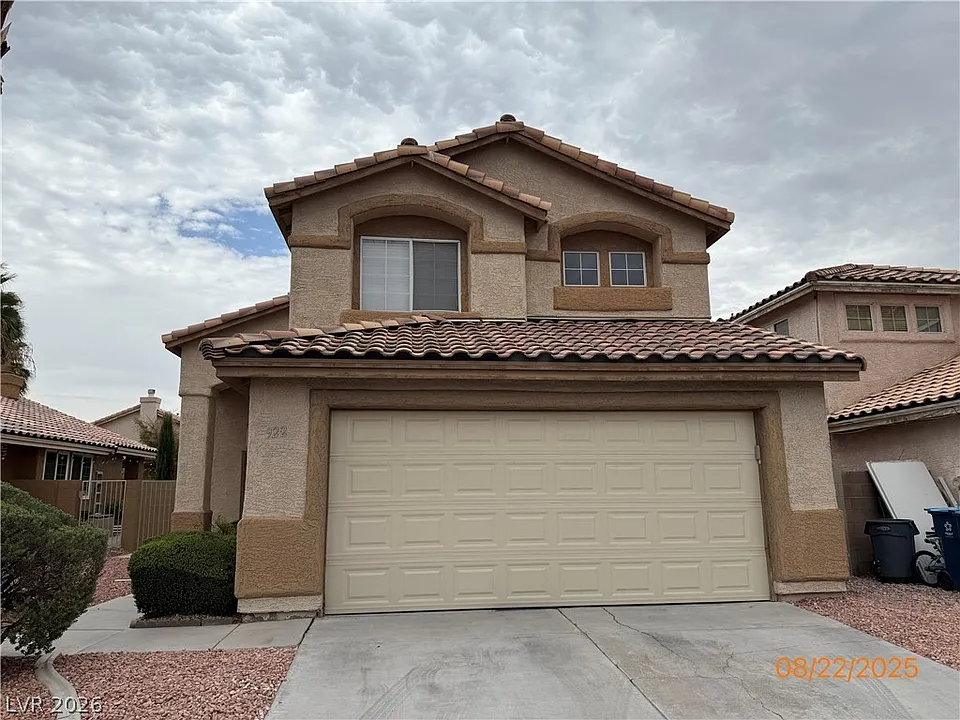 922 Prairie Grass Dr