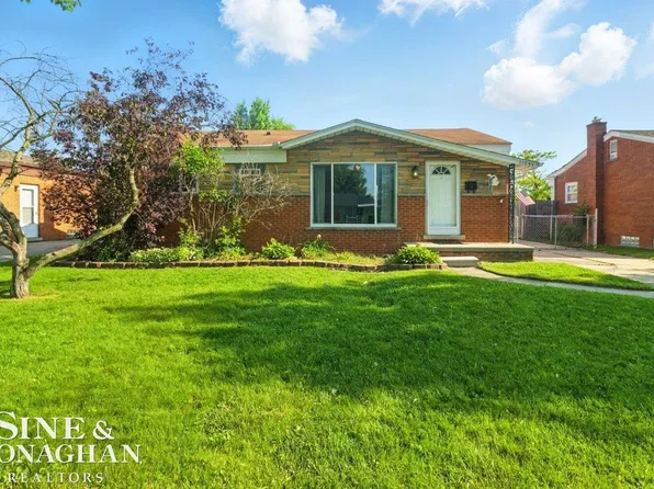 11853 Engleman Rd, Warren, MI 48089