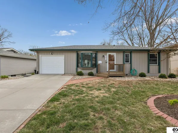 9411 Miami St, Omaha, NE 68134