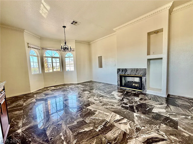 764 Benedict Dr — Photo 13