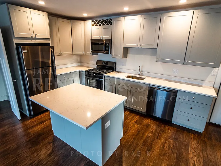 76 Stonley Rd #6 — Photo 1
