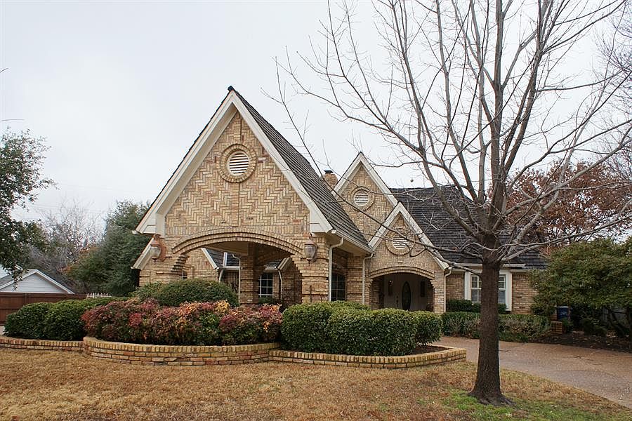 1st image of 3500 Brentwood Dr