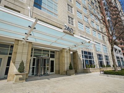 250 E Pearson St APT 2606, Chicago, IL, 60611
