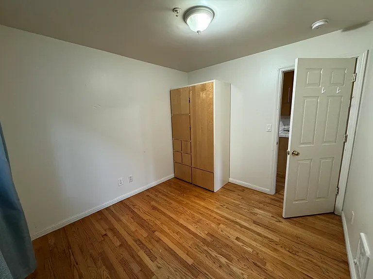 3132 Carlson Blvd #C — Photo 2