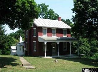 220 Benedicts Rd, Wellsville, PA 17365