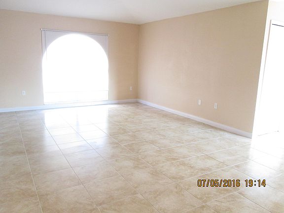 4th image of 138 Fish Hawk Dr