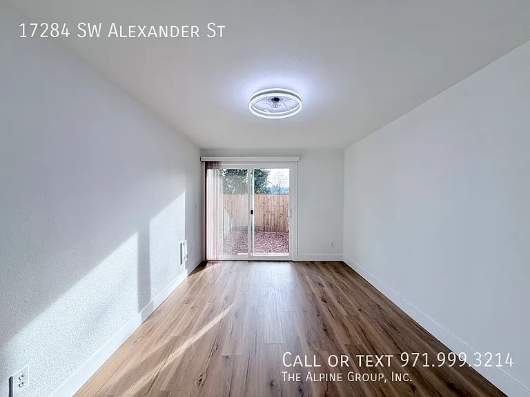 17284 SW Alexander St — Photo 1