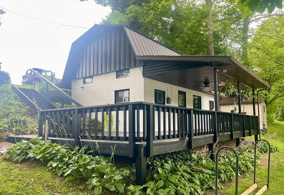 2 bed, 800 sqft, $1,200 — Photo 1