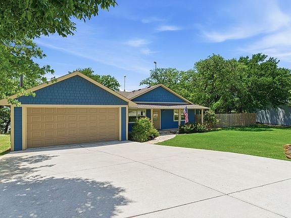 2nd image of 232 El Lago Rd