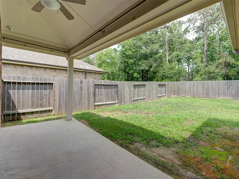 19502 Flatrock Park Ln — Photo 32
