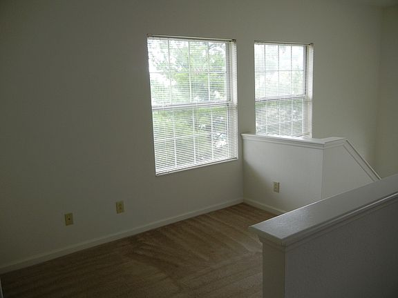 3rd image of 2469 Heather Glen Ct APT 8