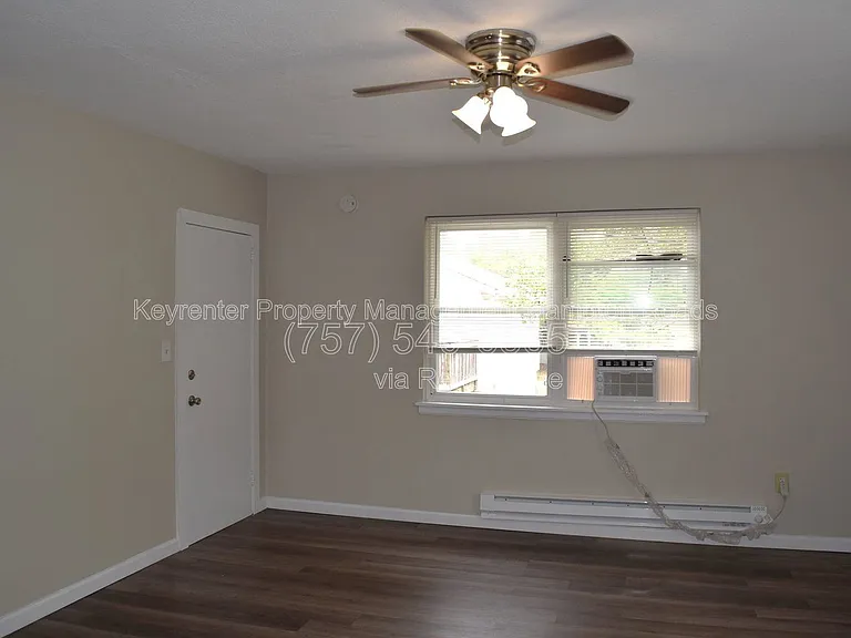 925 Little Bay Ave #A3 — Photo 9