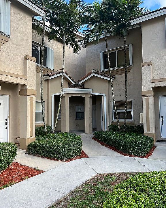 1st image of 2300 SE 23rd Ter #2300