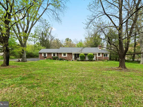 97 Stenton Ave, Plymouth Meeting, PA 19462