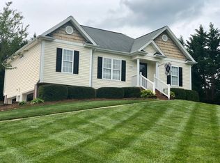 8481 Circle Dr, Rural Hall, NC 27045