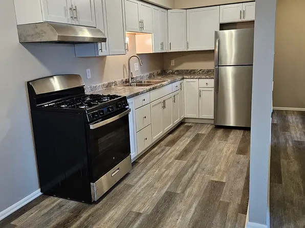 637 Green Bay S #8, Racine, WI 53406