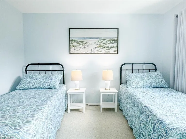 788 Park Shore Dr #D27 — Photo 31