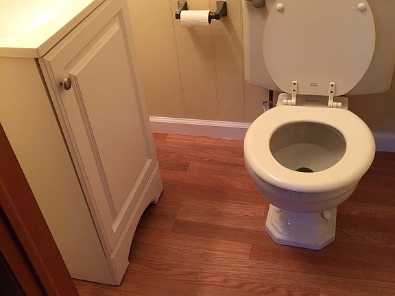 1/2 bath