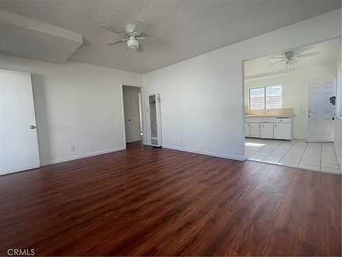 418 N New Ave #C Photo 1