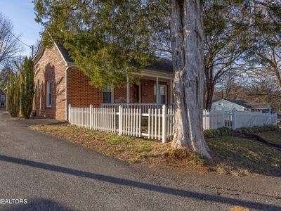 110 S Kilgore St, Athens, TN, 37303