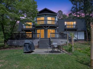 1014 Clearwater Dr, Sanford, NC 27330