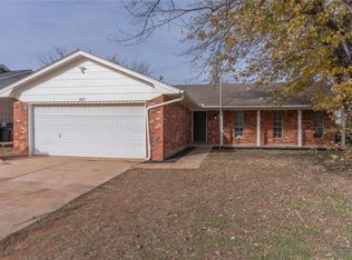 3017 Hillside Dr, Del City, OK 73115